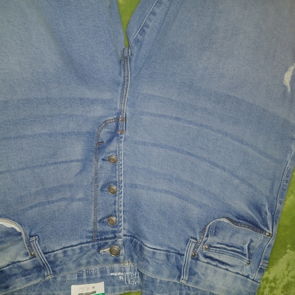 Women's Wide Leg High Rise Cropped Jeans Size 16 - Picture 2 of 4